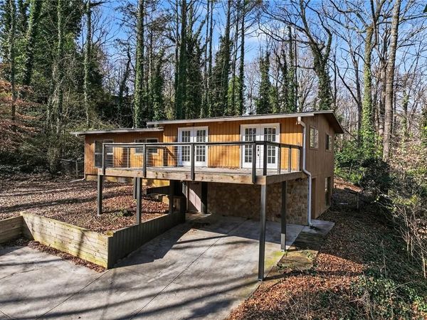 3210 Valley Bluff Drive, Atlanta, GA 30340