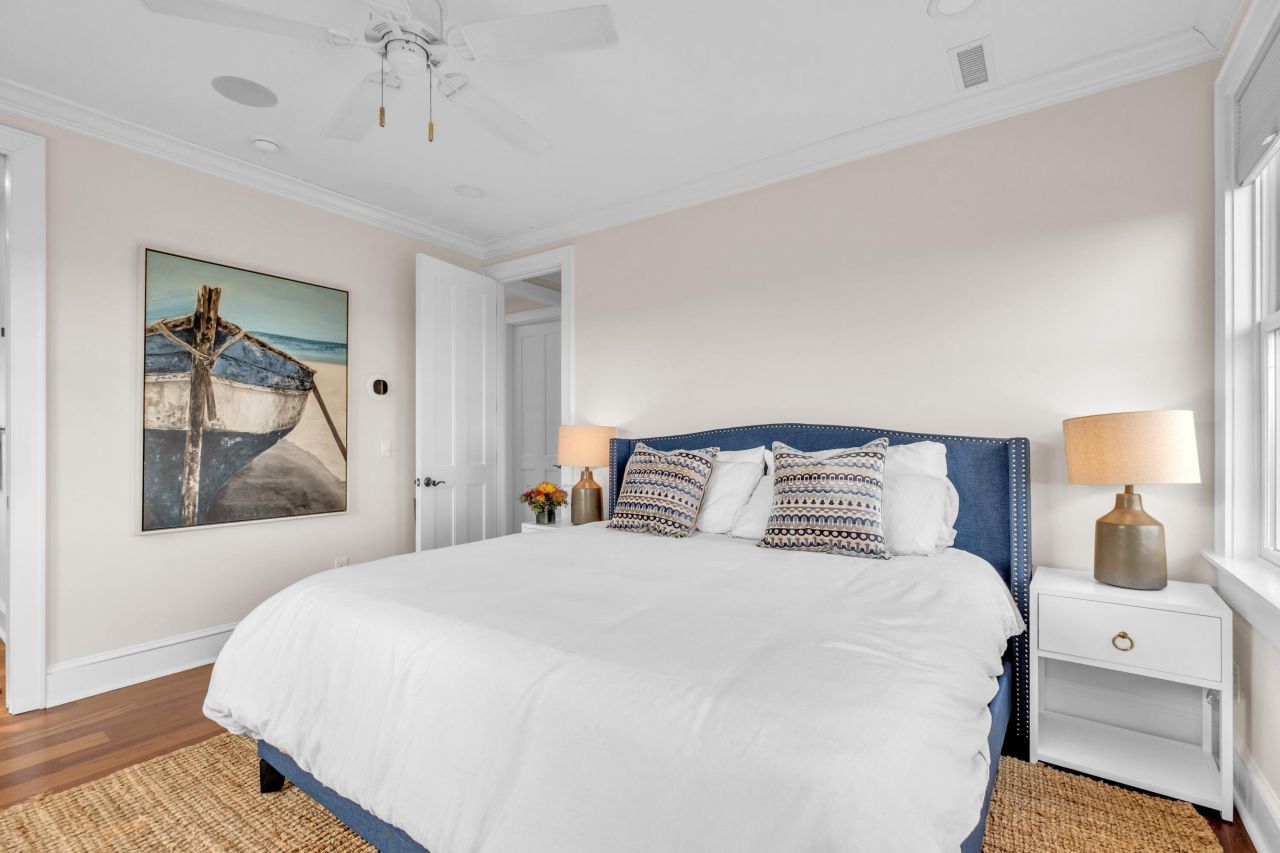 1352 Headquarters Plantation Drive Photo 46