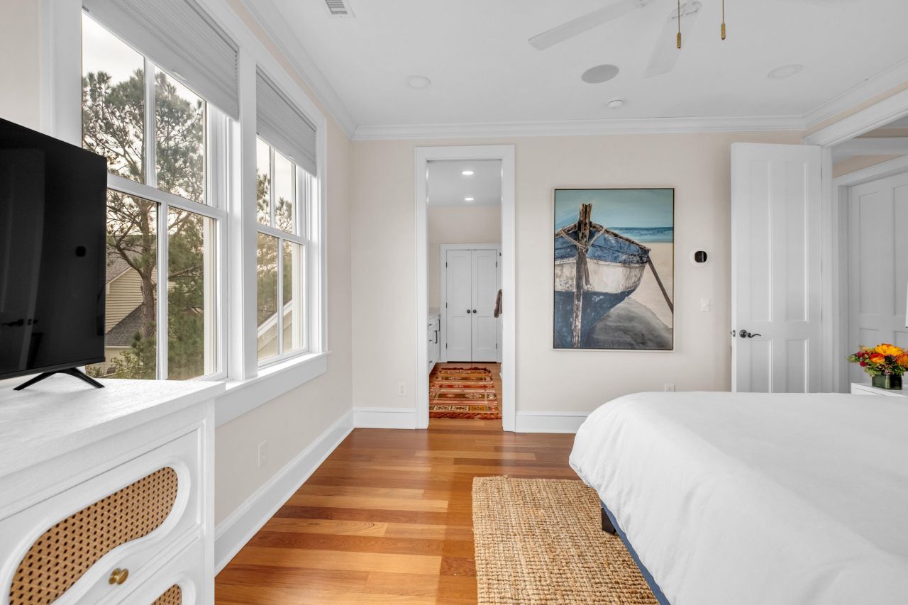 1352 Headquarters Plantation Drive Photo 47