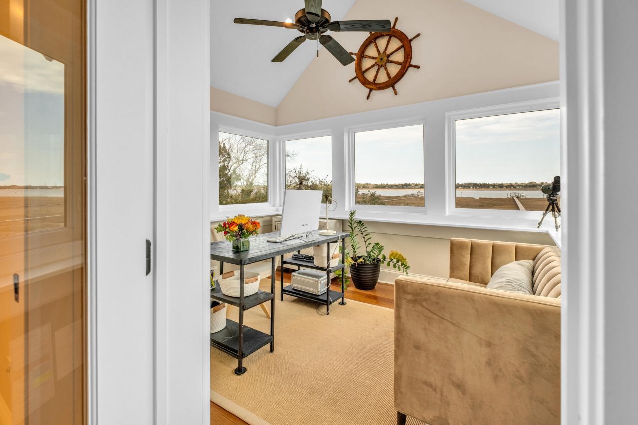 1352 Headquarters Plantation Drive Photo 51