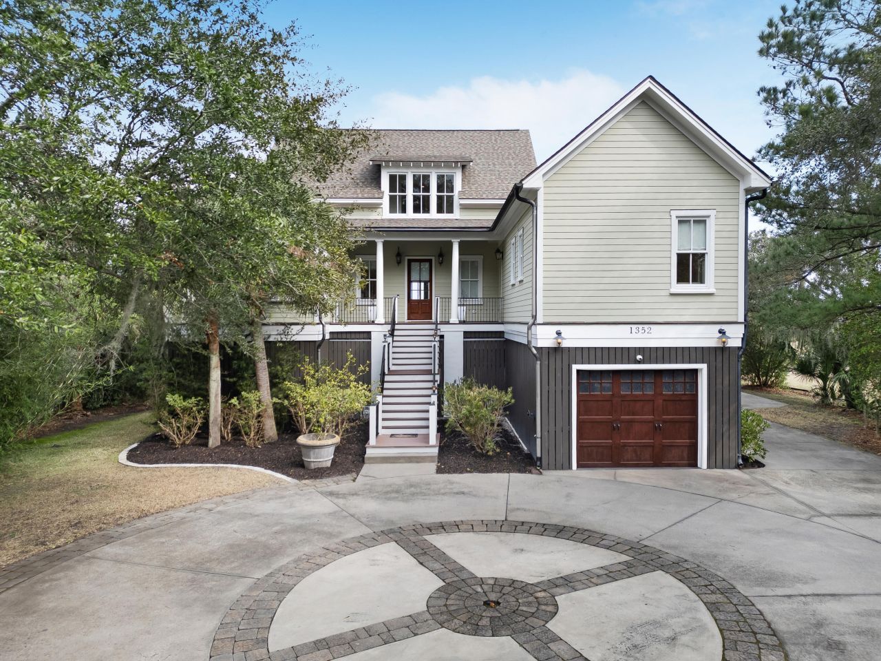 1352 Headquarters Plantation Drive Photo 73