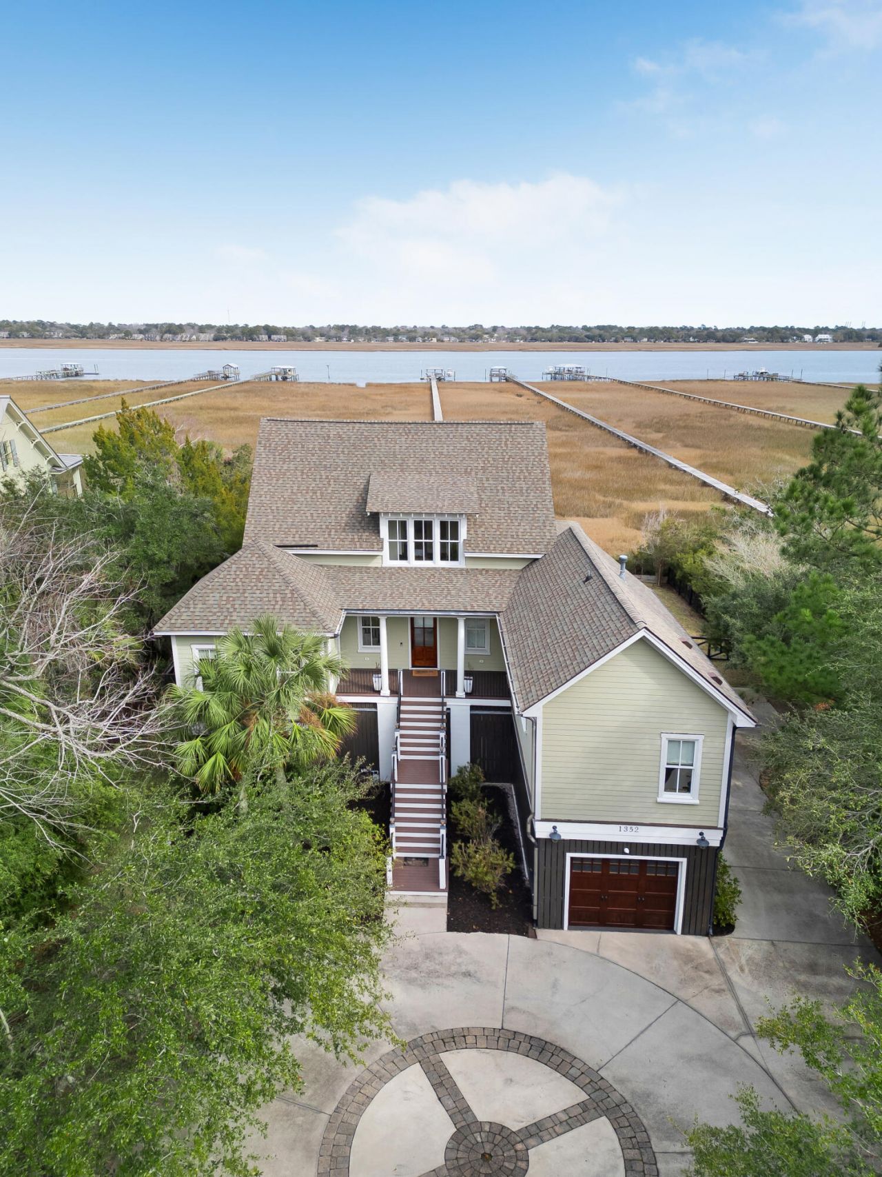 1352 Headquarters Plantation Drive Photo 74