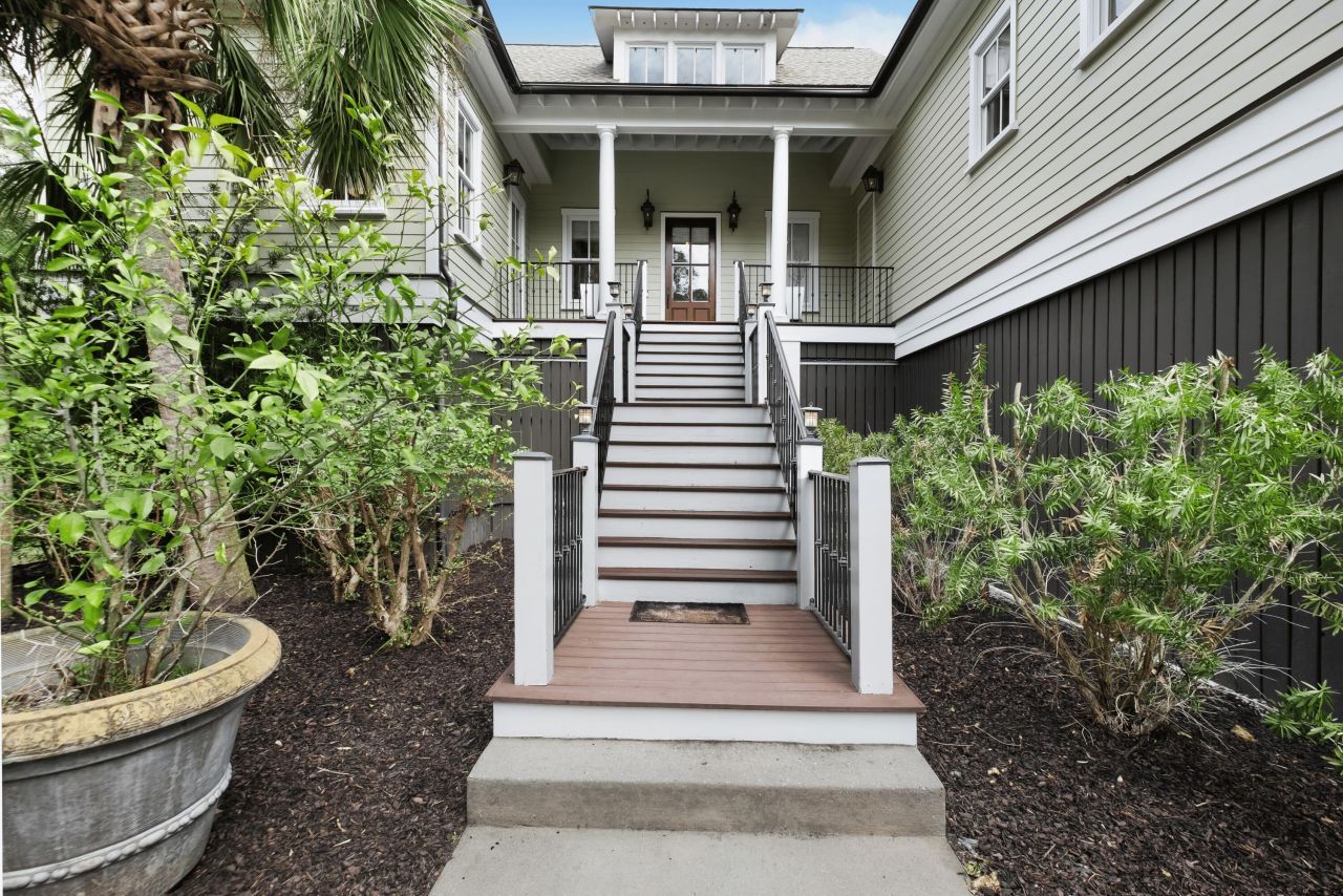 1352 Headquarters Plantation Drive Photo 75