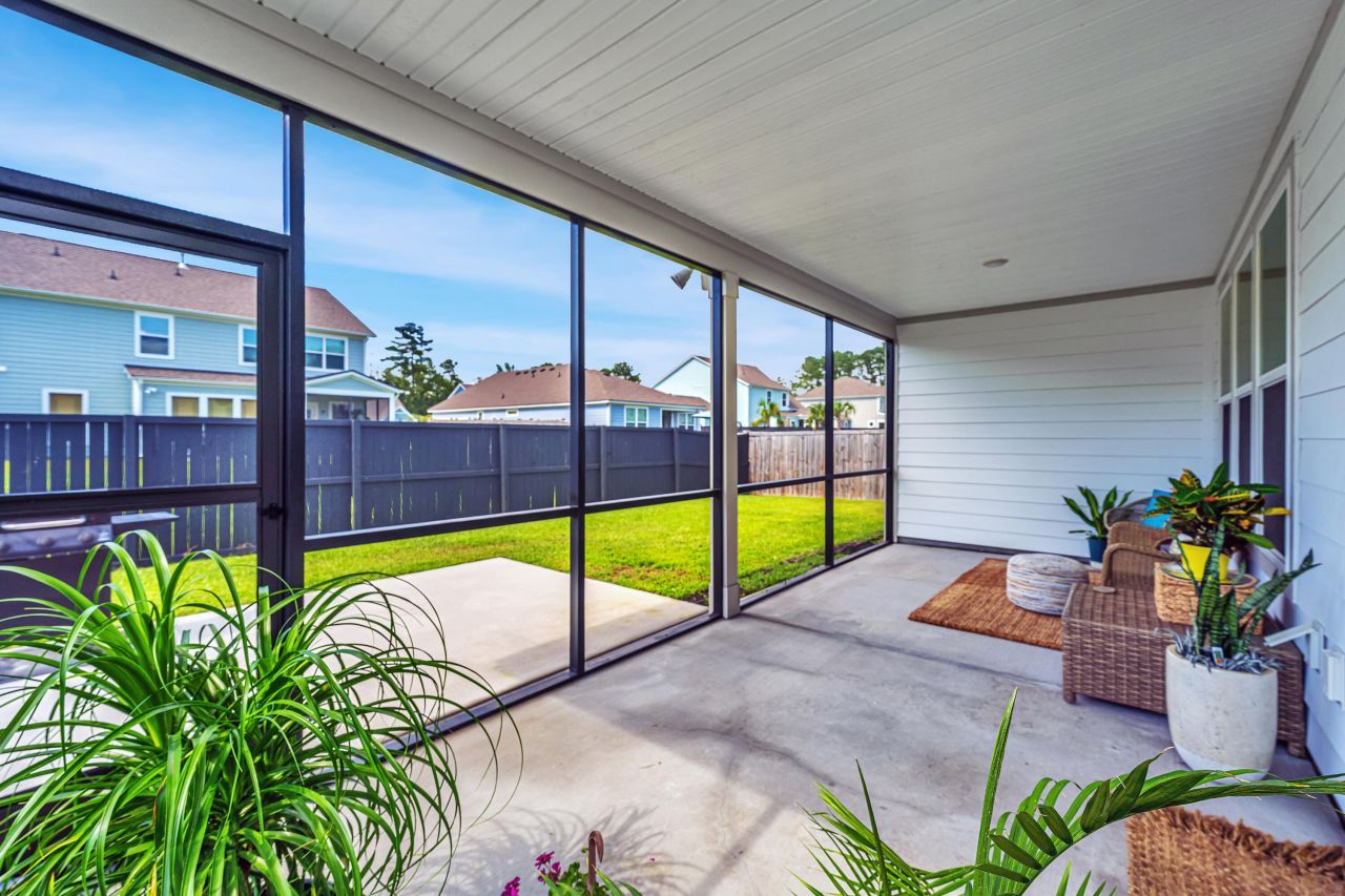 2052 Parish House Photo 10