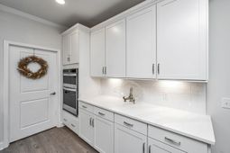 2052 Parish House photo 4