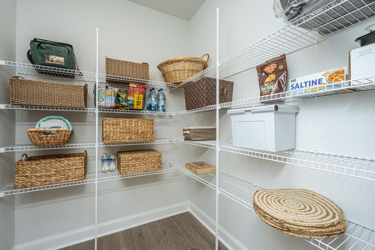 2052 Parish House Photo 8