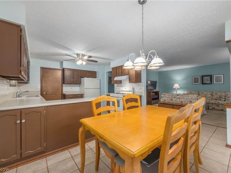 380 Orchardview Road, Seven Hills, OH 44131 Photo 8