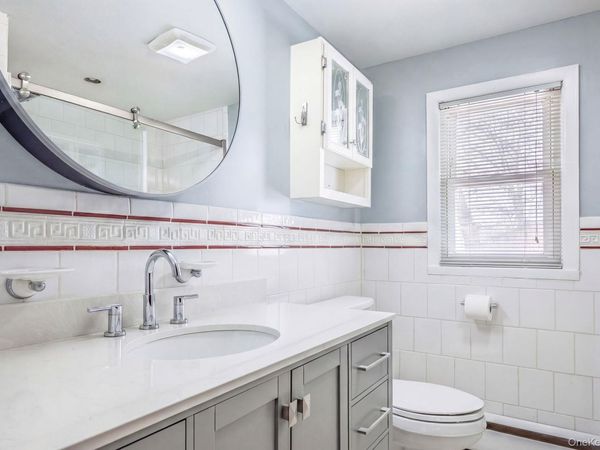 538 Mountain View Avenue , Hurley, NY 12443