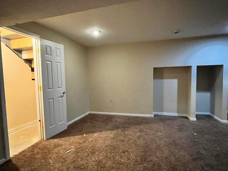 8947 Creek View Street , Canal Winchester, OH 43110 Photo 11