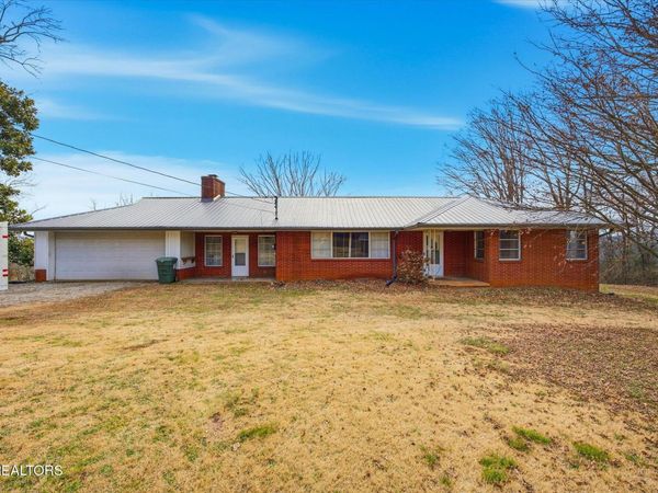 1815 Whirlwind Way, Mascot, TN 37806