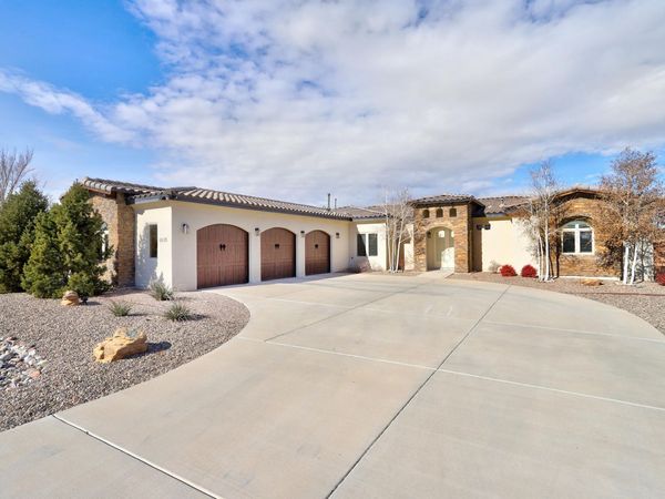 6535 Vista Del Prado Road NW, Albuquerque, NM 87120