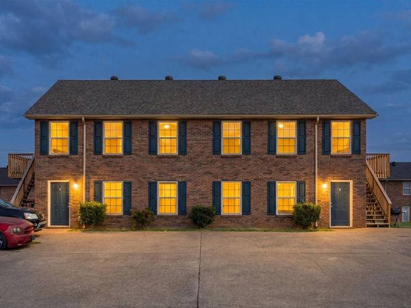 1995 Calumet Dr, Clarksville, TN 37042