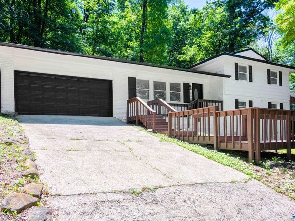 2404 Polk Drive, Huntsville, AL 35801