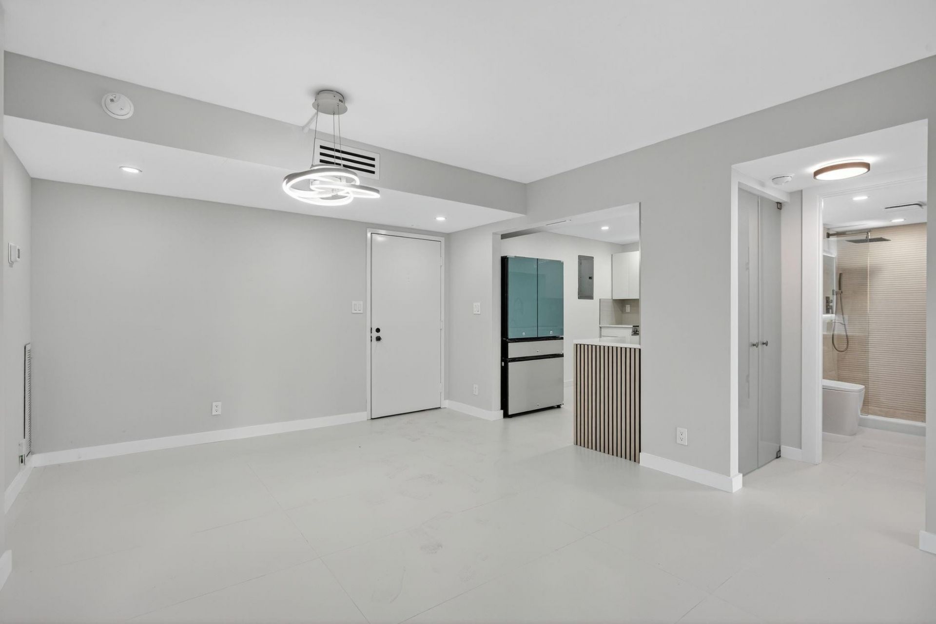 525 N Ocean Boulevard, Unit 422, Pompano Beach, FL 33062 Photo