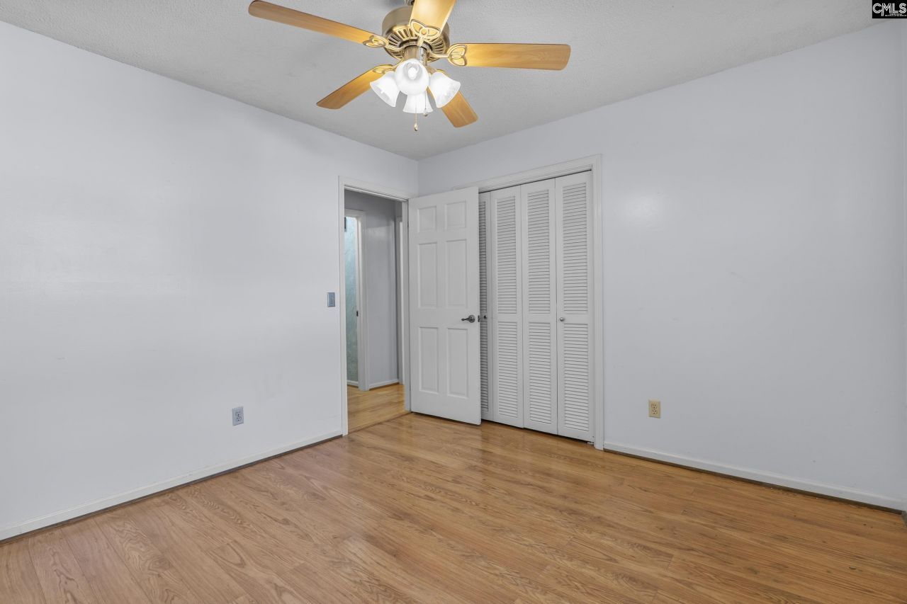 306 Doncaster Road Photo 25