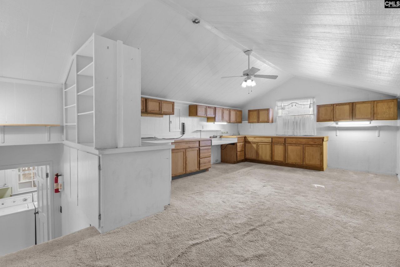 306 Doncaster Road Photo 30