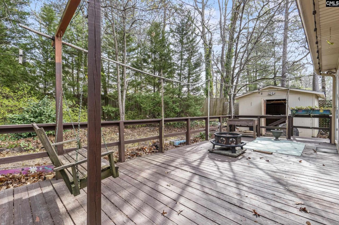 306 Doncaster Road Photo 35