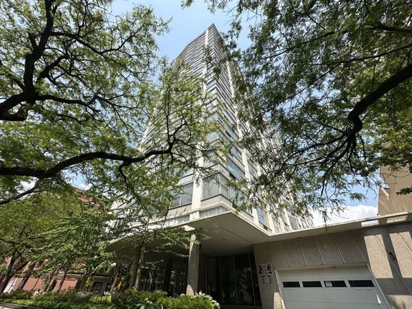 5757 N Sheridan Road, Unit 17H, Chicago, IL 60660
