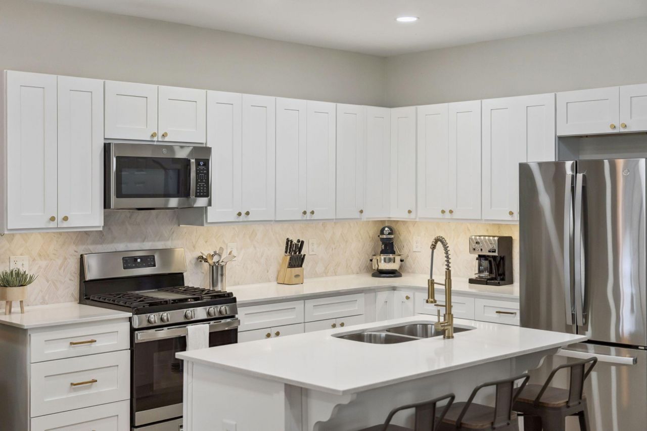 1995 Hugo Avenue Photo 11