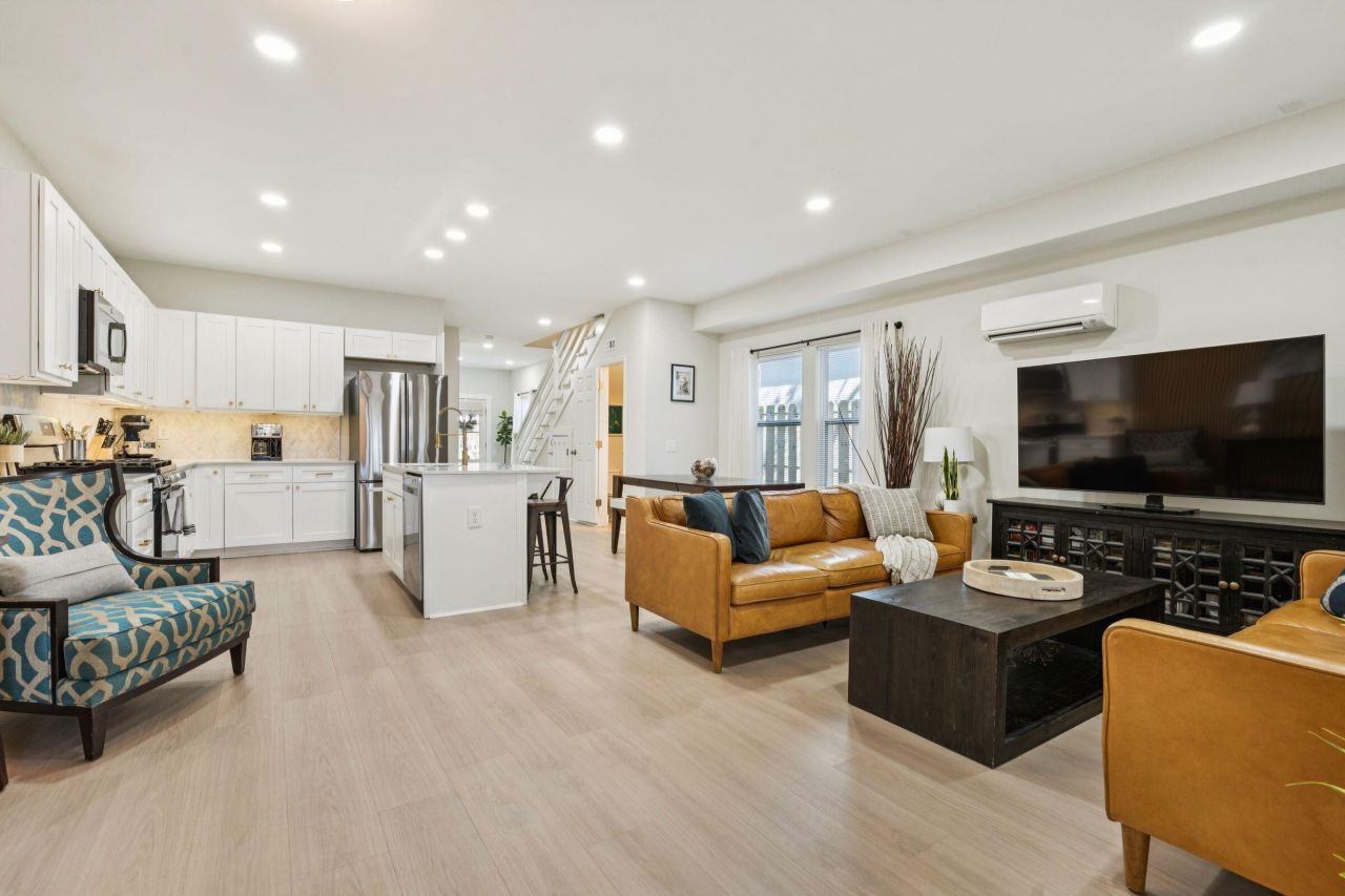 1995 Hugo Avenue Photo 17