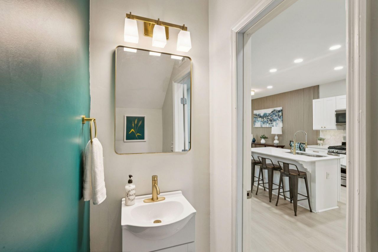 1995 Hugo Avenue Photo 21