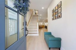 1995 Hugo Avenue photo 4