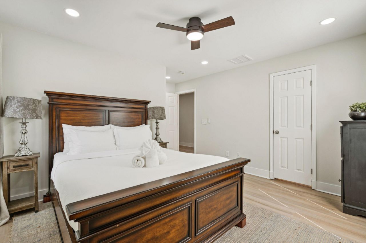 1995 Hugo Avenue Photo 36