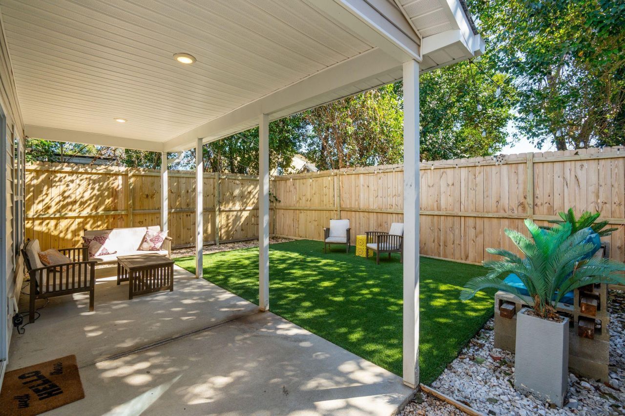 1995 Hugo Avenue Photo 40