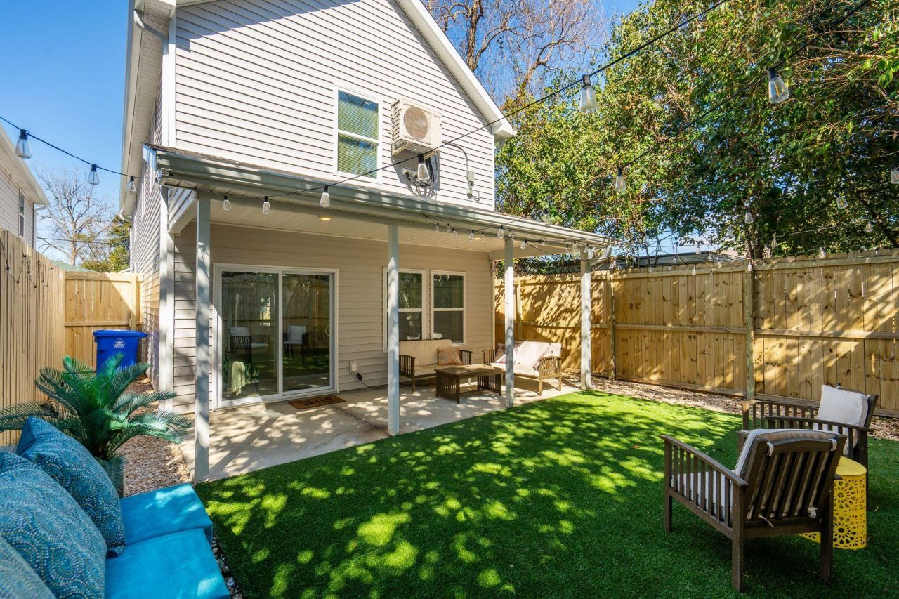 1995 Hugo Avenue Photo 45