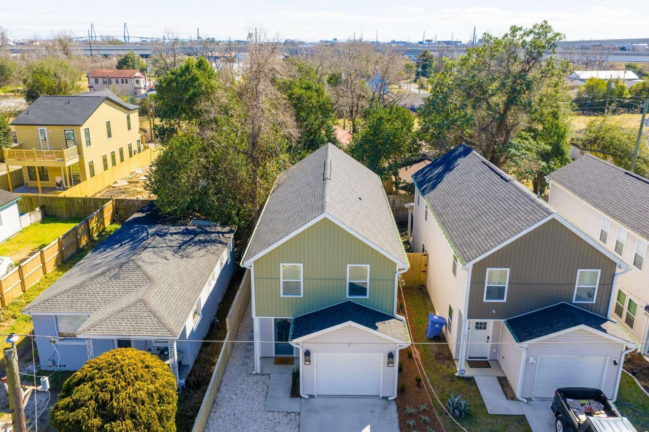 1995 Hugo Avenue Photo 52