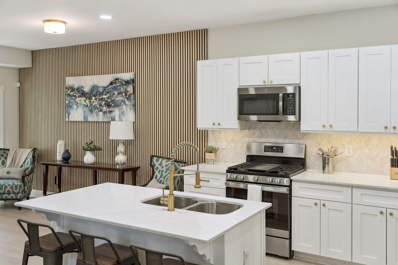 1995 Hugo Avenue Photo 7