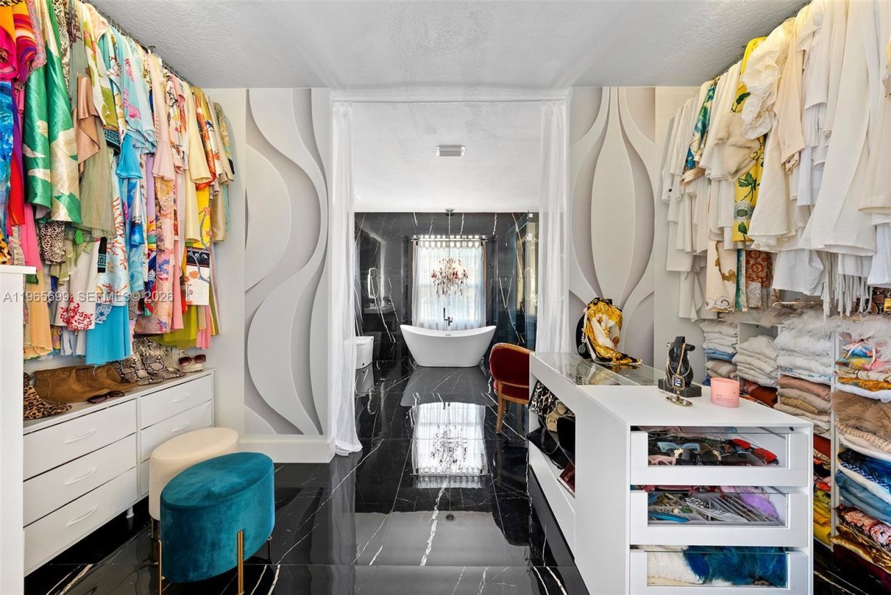 1196 SW Live Oak Cv , Port Saint Lucie, FL 34986 Photo