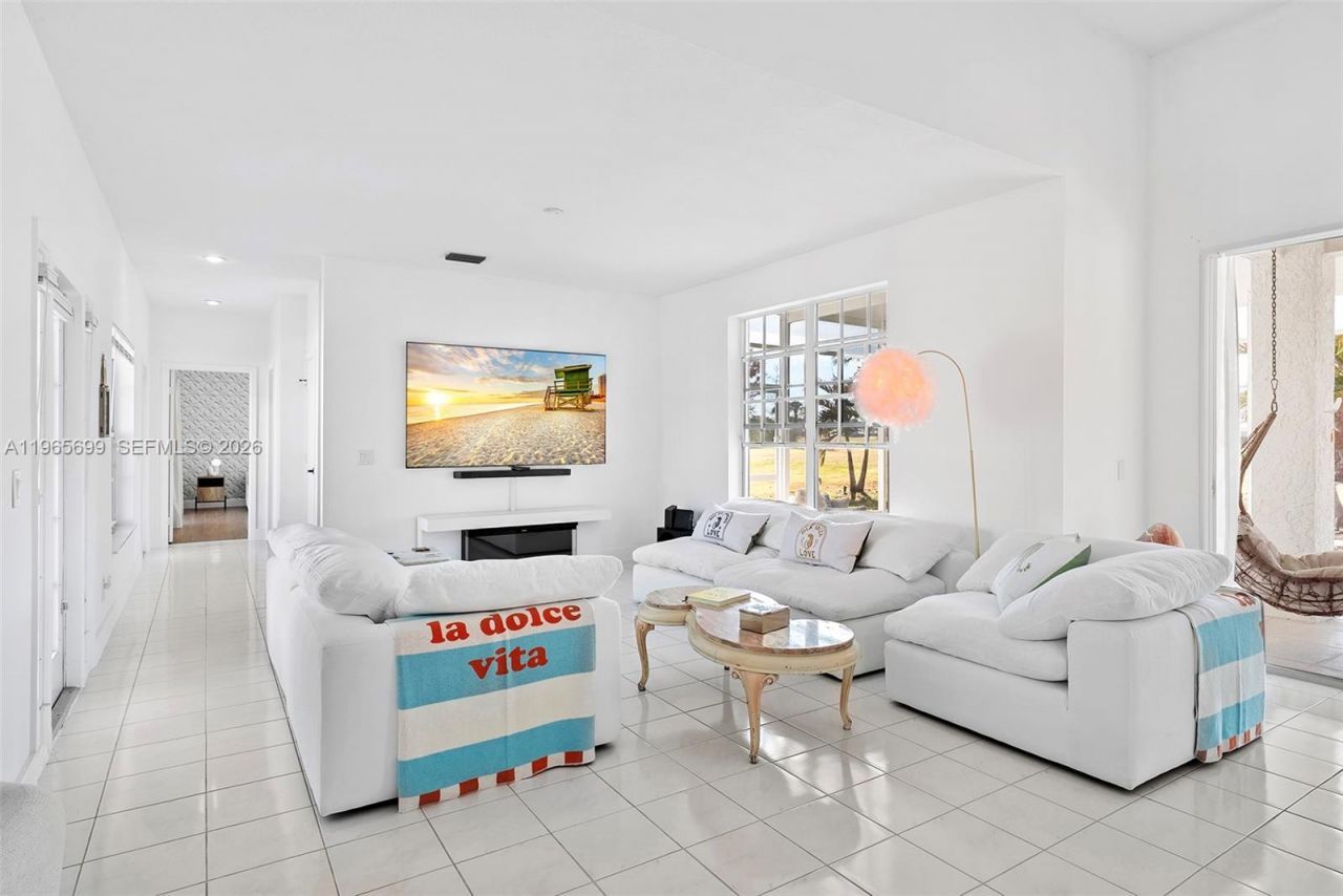 1196 SW Live Oak Cv , Port Saint Lucie, FL 34986 Photo