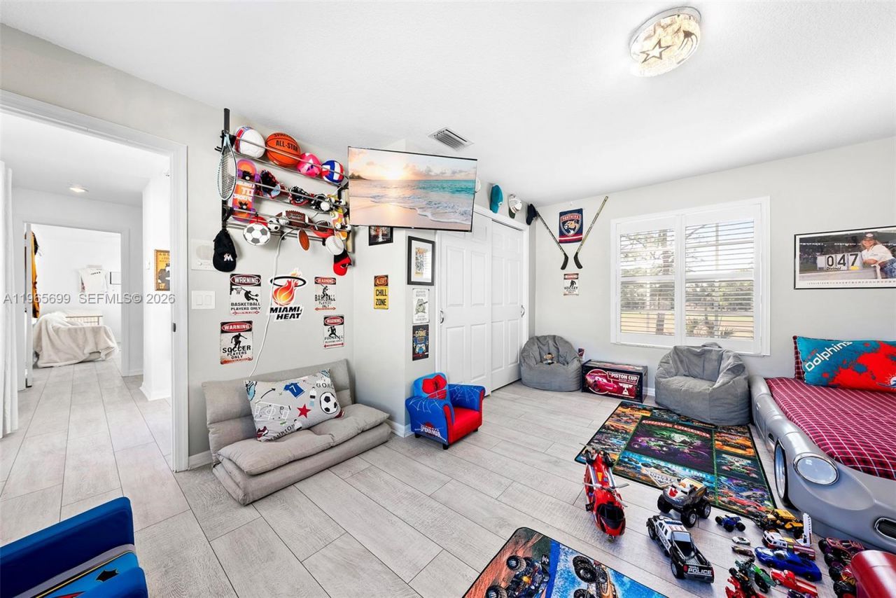 1196 SW Live Oak Cv , Port Saint Lucie, FL 34986 Photo