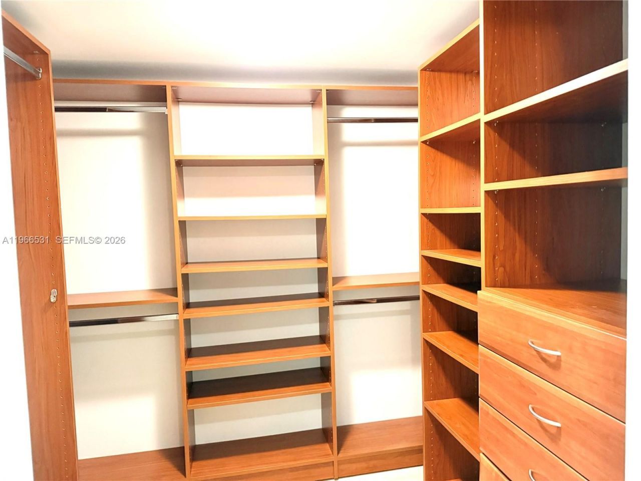 2101 Brickell Ave, Unit 2202, Miami, FL 33129 Photo
