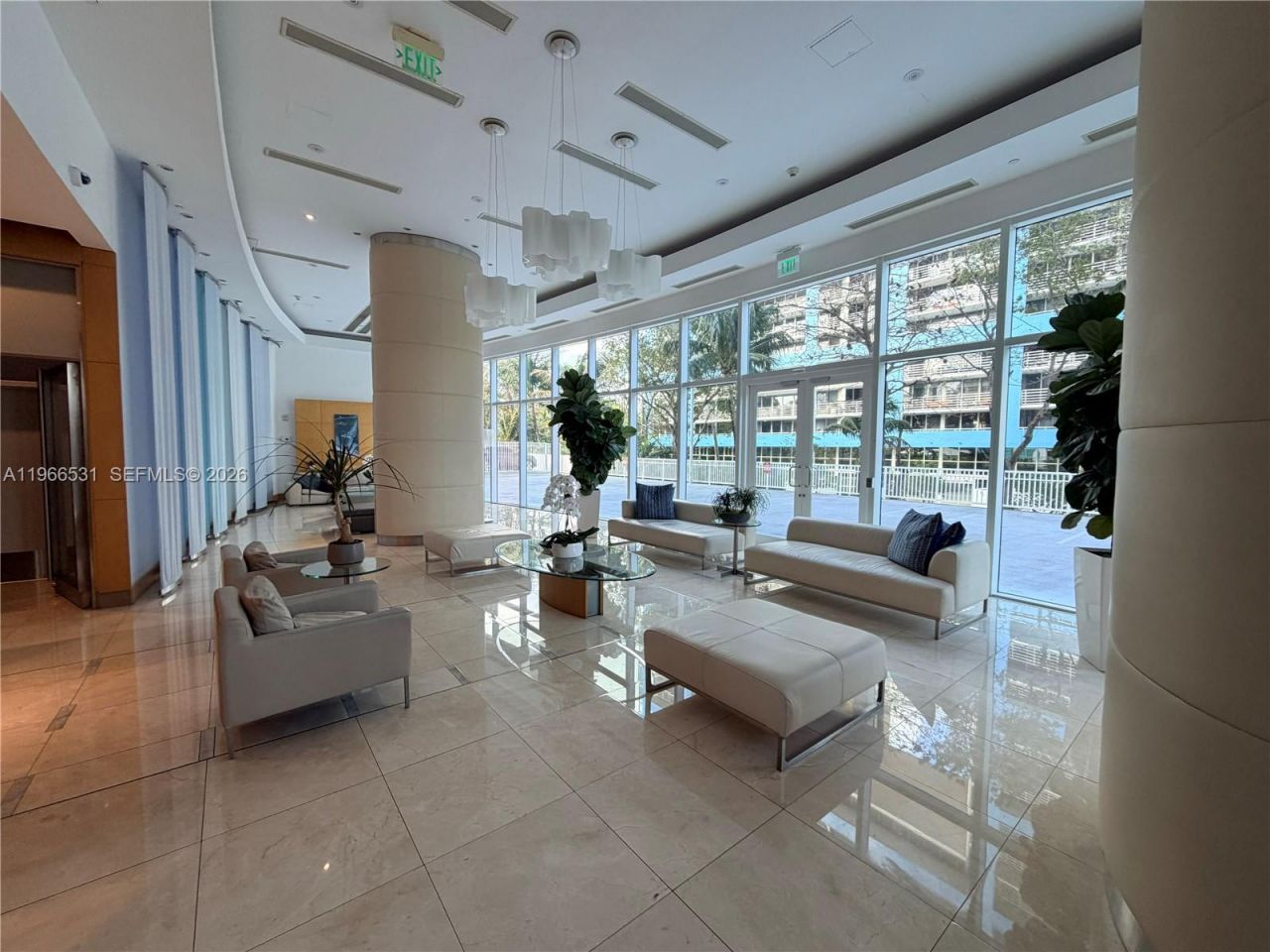 2101 Brickell Ave, Unit 2202, Miami, FL 33129 Photo