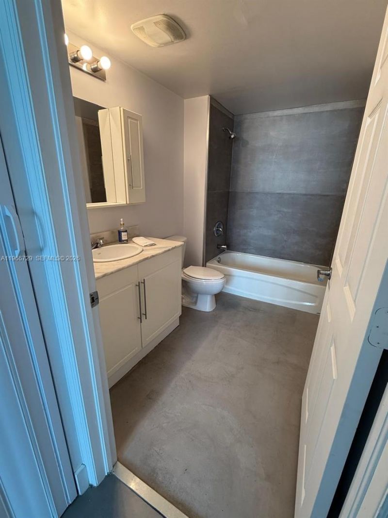 Please Call For Address, Unit 1610, Miami, FL 33132 Photo