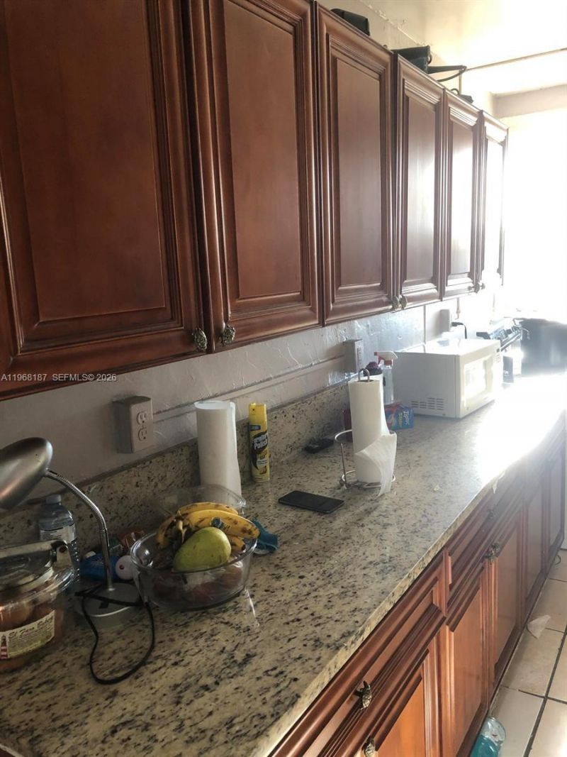 110 S B St , Lake Worth, FL 33460 Photo