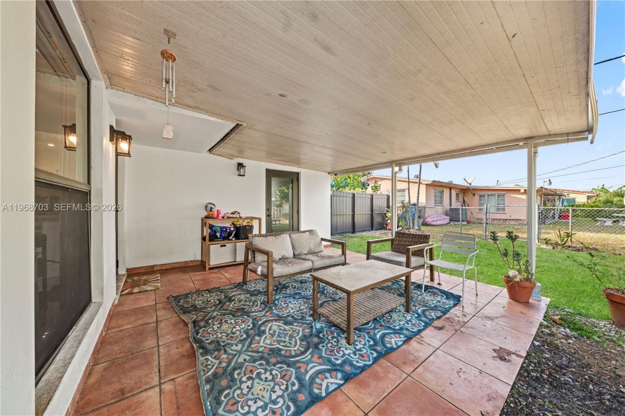 7835 W 16th Ct , Hialeah, FL 33014 Photo