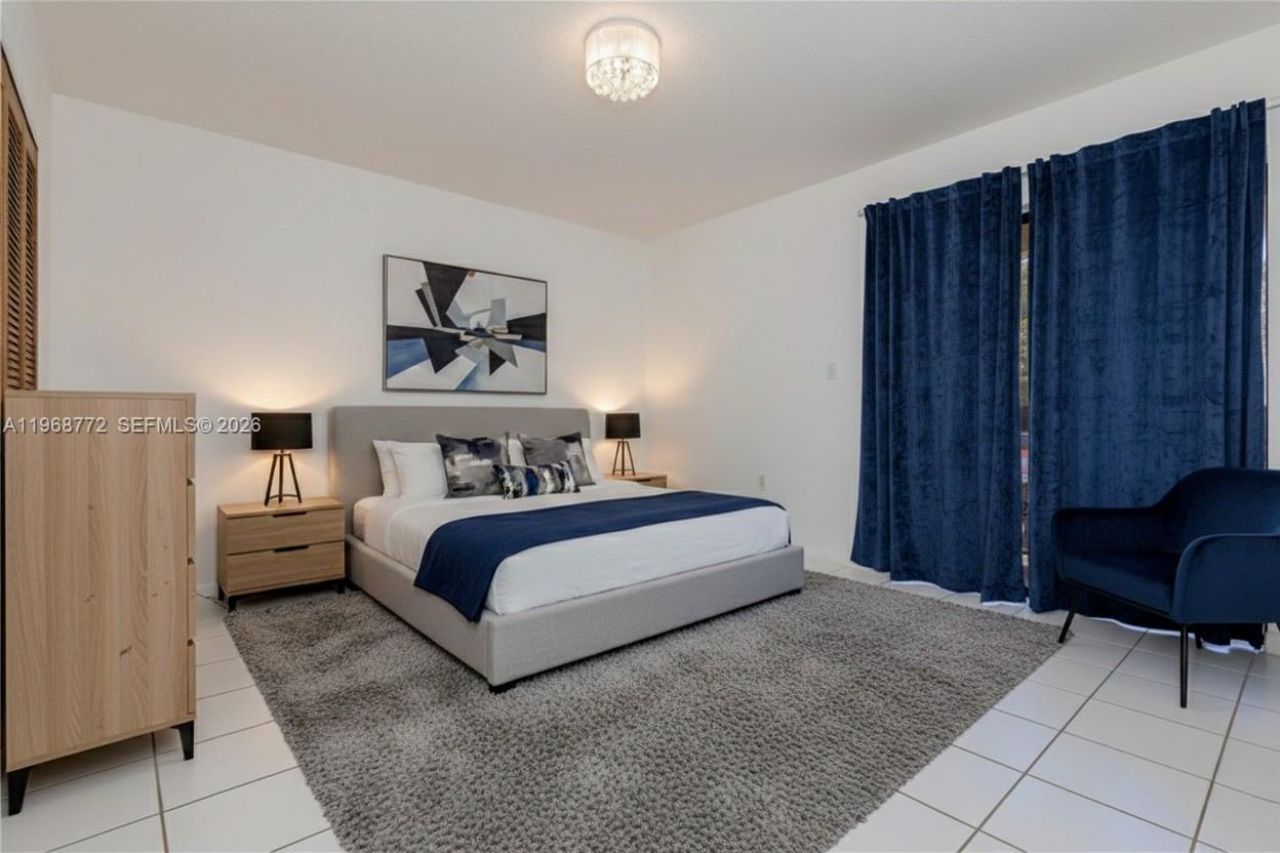 1082 W 79th St , Unit 25, Hialeah, FL 33014 Photo