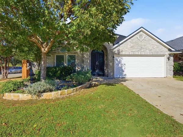 12701 Beech Tree Lane, Fort Worth, TX 76040