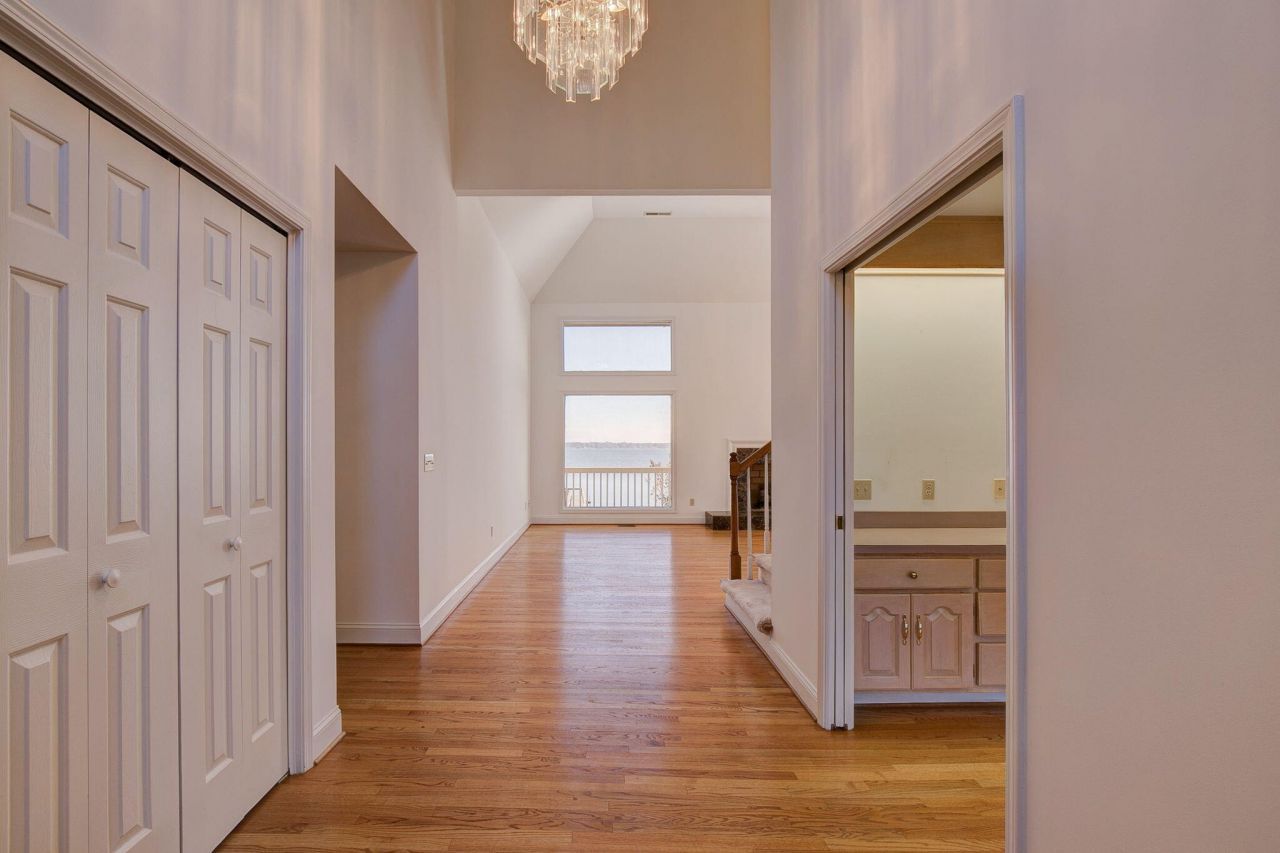 443 Santee Drive Photo 7