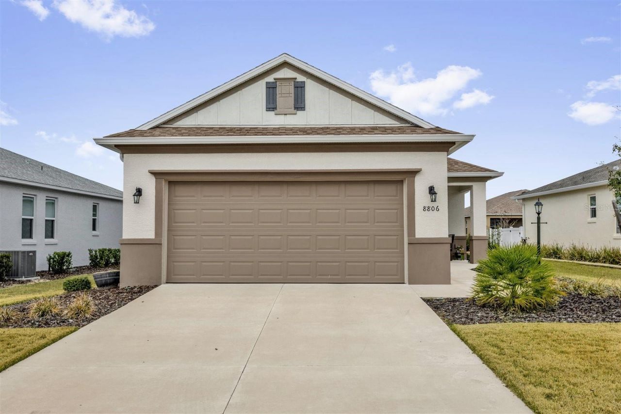 8806 SW 79th Loop, Ocala, FL 34481 Main Photo