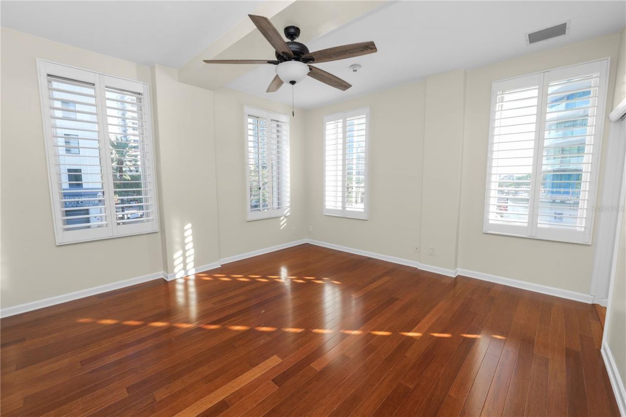 405 Central Ave, Unit 210, Saint Petersburg, FL 33701 Photo