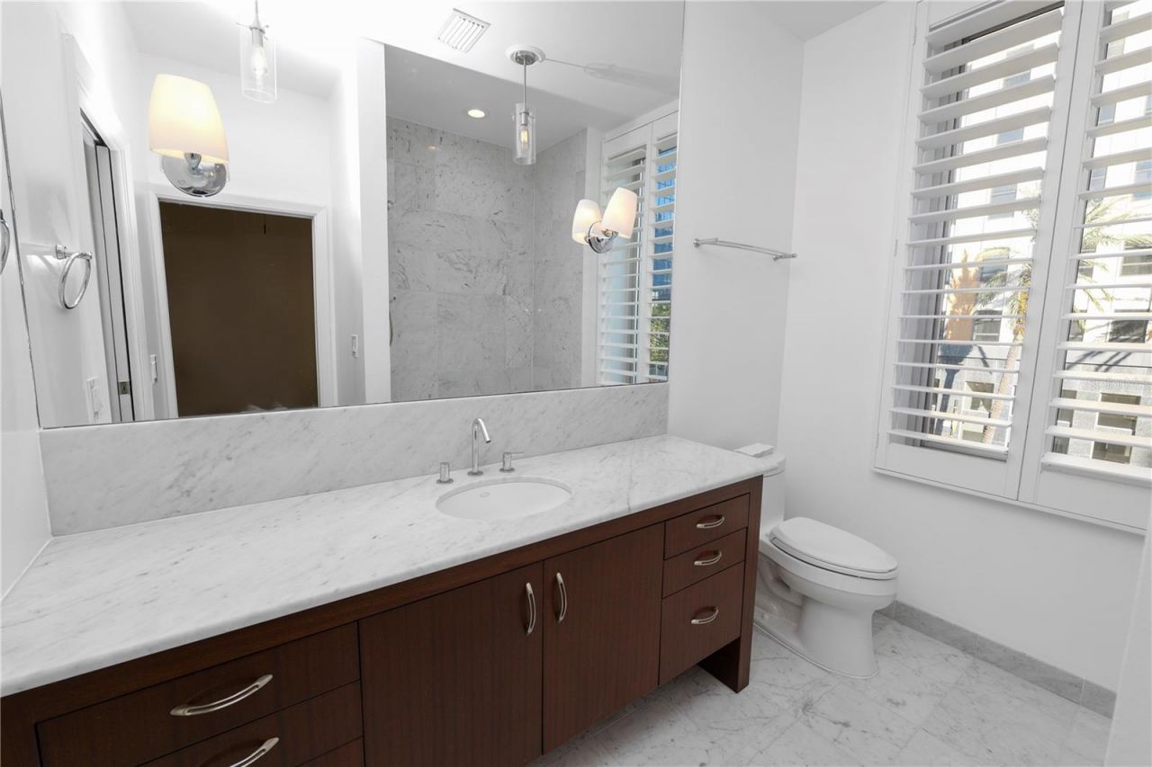 405 Central Ave, Unit 210, Saint Petersburg, FL 33701 Photo
