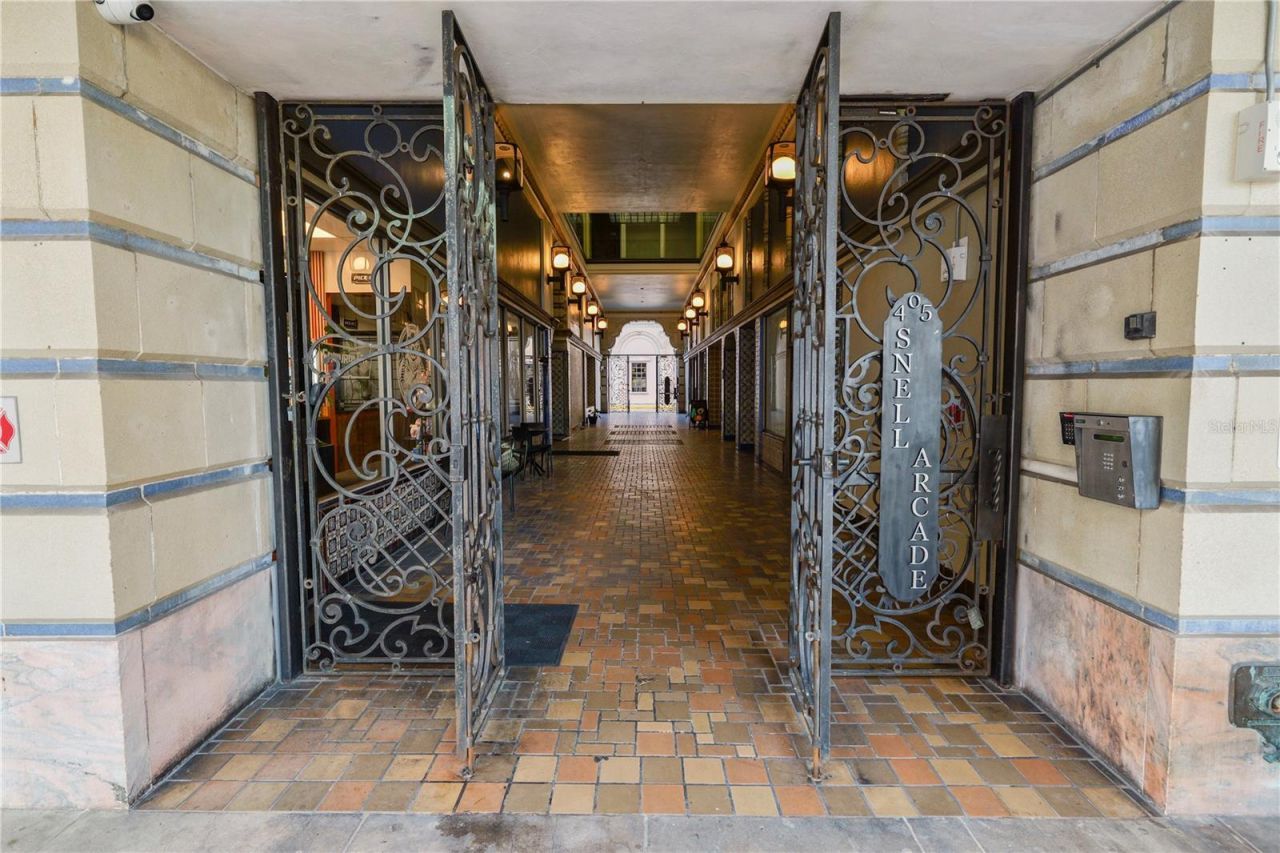 405 Central Ave, Unit 210, Saint Petersburg, FL 33701 Photo