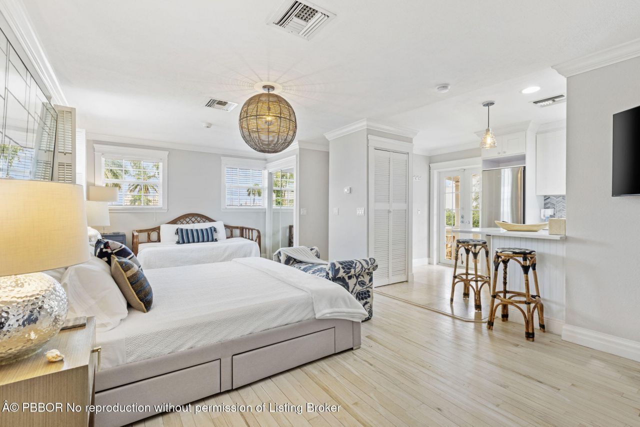 223 8th Street, West Palm Beach, FL 33401 Photo