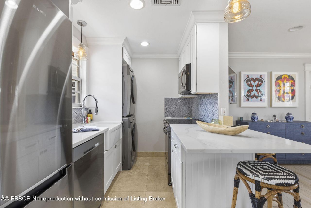 223 8th Street, West Palm Beach, FL 33401 Photo