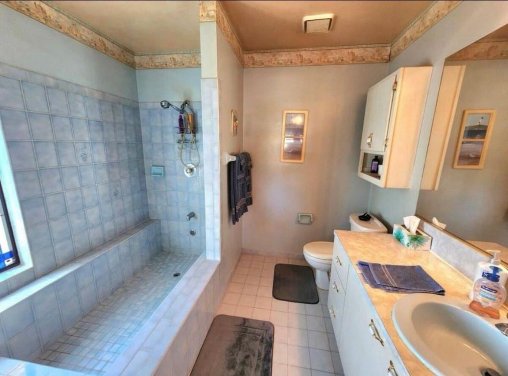 1985 SE Dupont Street, Port Saint Lucie, FL 34952 Photo