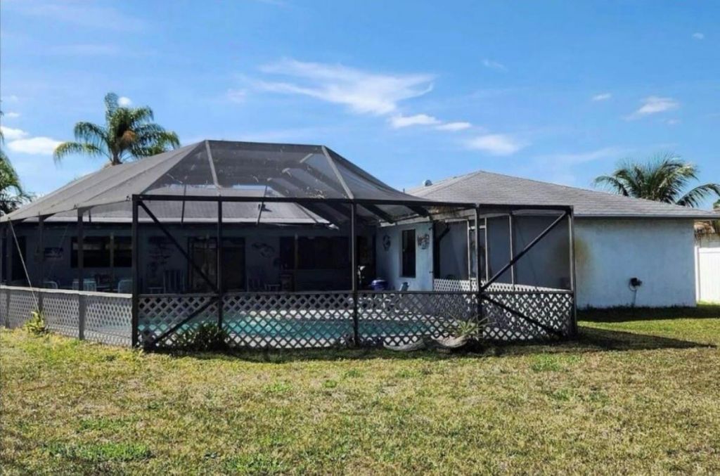 1985 SE Dupont Street, Port Saint Lucie, FL 34952 Photo